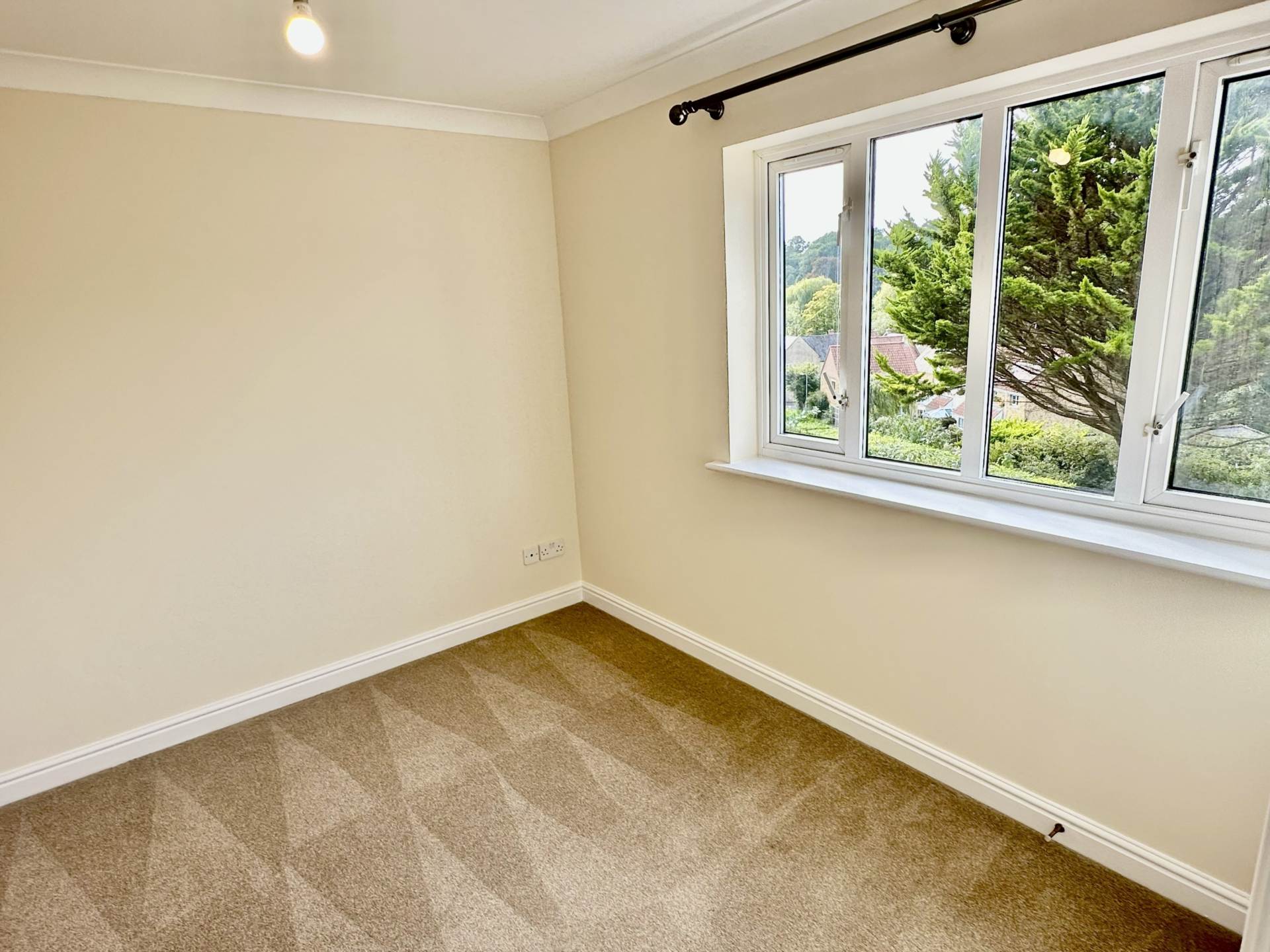 Additional Property Image 4 bedroom Detached to rent in Bruton 18