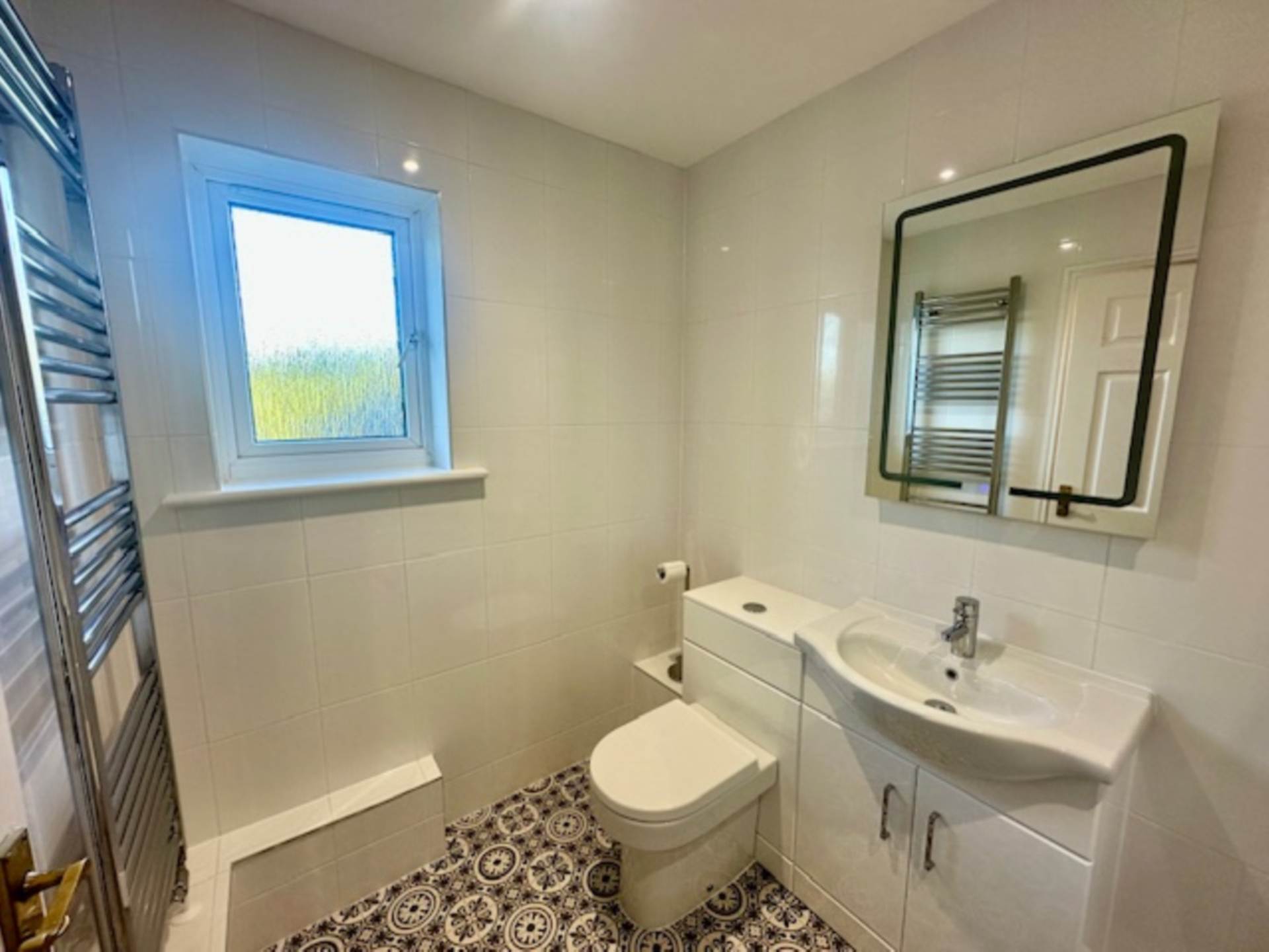 Additional Property Image 4 bedroom Detached to rent in Bruton 28