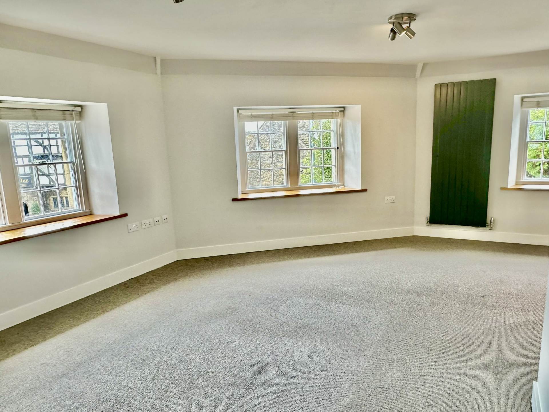 Additional Property Image 1 bedroom Apartment to rent in Bath 4