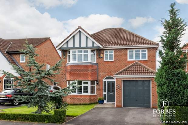 4 bedroom Detached to rent in Preston