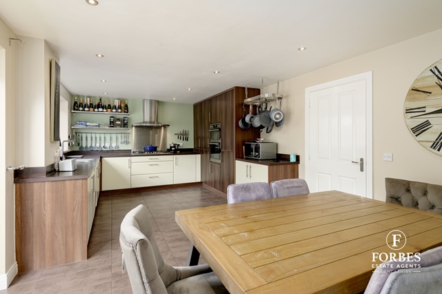 Additional Property Image 4 bedroom Detached for sale in Clayton-le-Woods 10