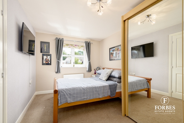 Additional Property Image 4 bedroom Detached for sale in Clayton-le-Woods 18
