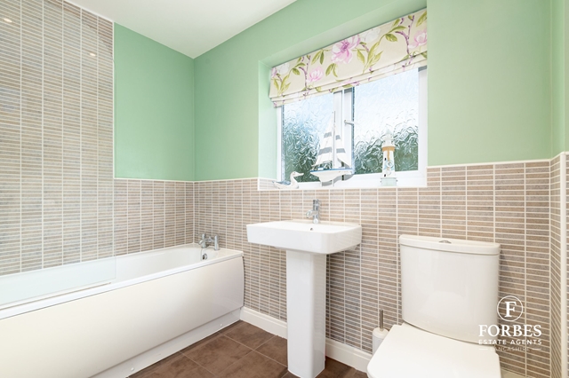 Additional Property Image 4 bedroom Detached for sale in Clayton-le-Woods 19