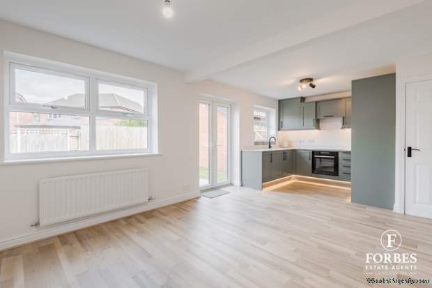 Additional Property Image 4 bedroom Detached to rent in Clayton-le-Woods 5