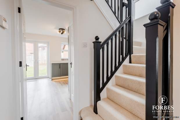 Additional Property Image 4 bedroom Detached to rent in Clayton-le-Woods 9