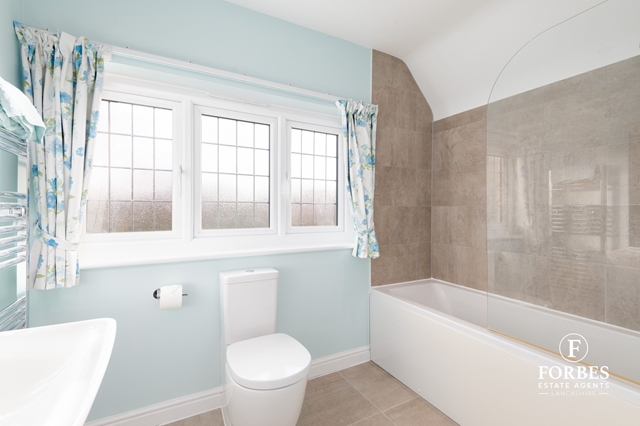 Additional Property Image 3 bedroom Detached for sale in Whittle-le-Woods 12