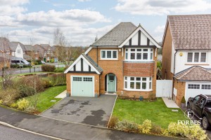 3 bedroom Detached for sale in Whittle-le-Woods