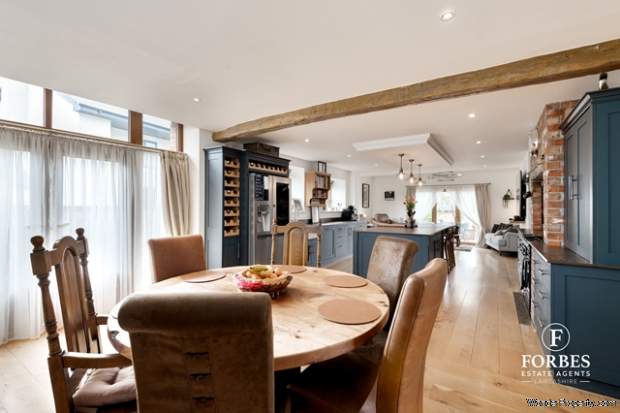 Additional Property Image 4 bedroom Detached for sale in Heskin 16