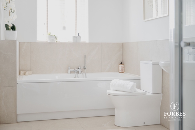 Additional Property Image 3 bedroom Bungalow for sale in Samlesbury 16