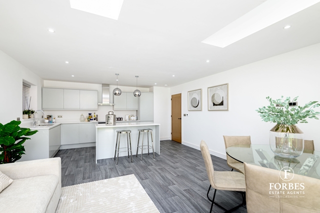 Additional Property Image 3 bedroom Bungalow for sale in Samlesbury 8