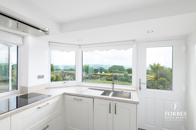 Additional Property Image 3 bedroom Detached for sale in Clayton-le-Dale 9