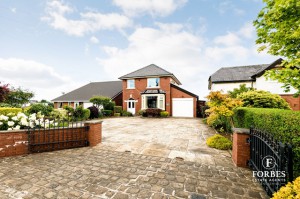 3 bedroom Detached for sale in Clayton-le-Dale
