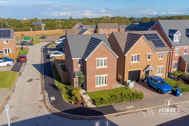 Additional Property Image 3 bedroom Detached for sale in Bamber Bridge 21