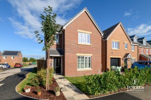 3 bedroom Detached for sale in Bamber Bridge