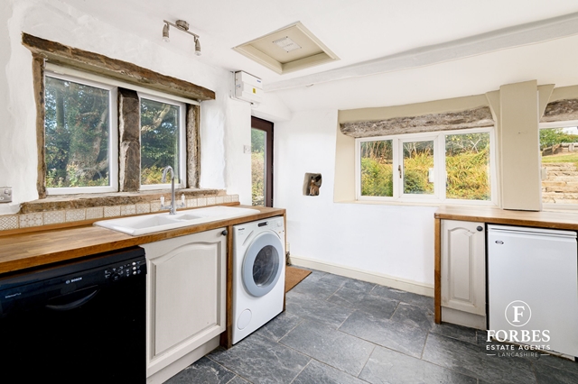 Additional Property Image 3 bedroom Detached for sale in Wheelton 7