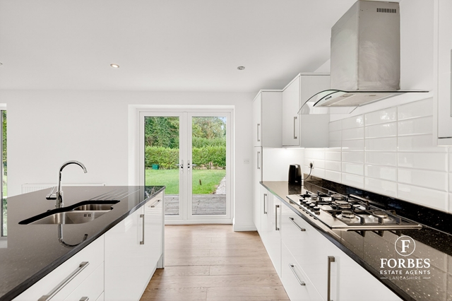 Additional Property Image 4 bedroom Semi Detached for sale in Heath Charnock 2