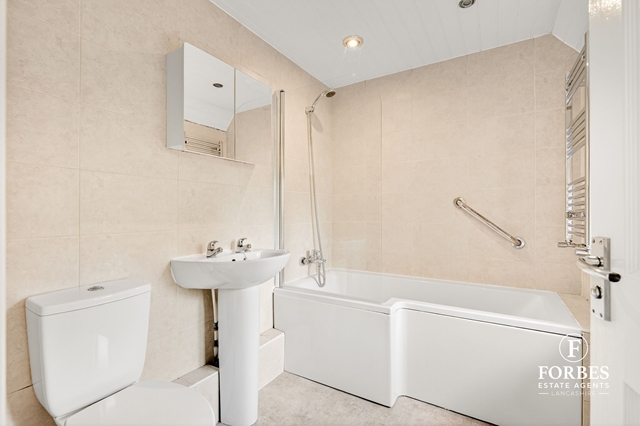 Additional Property Image 4 bedroom Semi Detached for sale in Heath Charnock 18