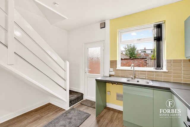 Additional Property Image 2 bedroom Terraced for sale in Hoghton 6