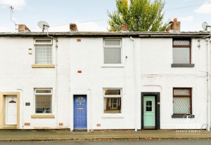 2 bedroom Terraced for sale in Hoghton