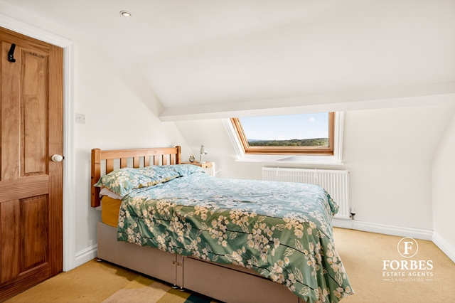 Additional Property Image 4 bedroom Semi Detached for sale in Roach Road 17