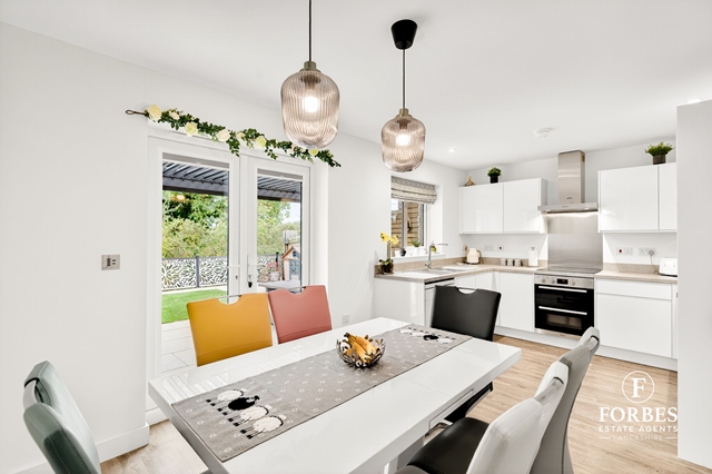 Additional Property Image 4 bedroom Detached for sale in Hoghton 4