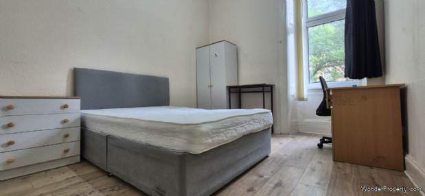 Additional Property Image 4 bedroom Flat to rent in Glasgow 2