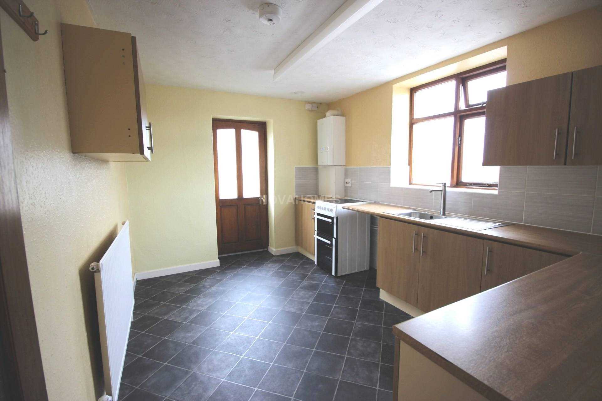 Additional Property Image 1 bedroom Flat to rent in Plymouth 4