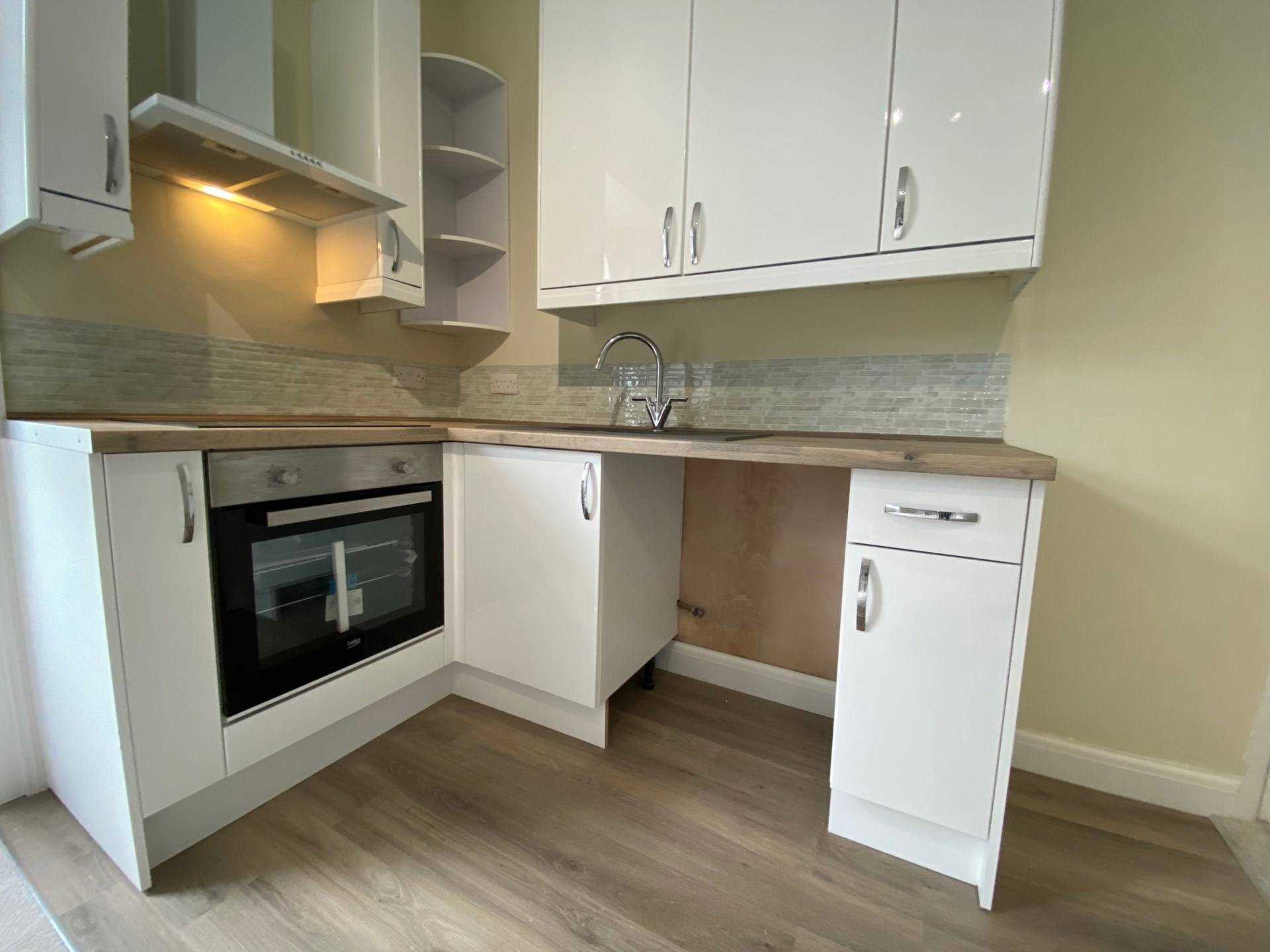 Additional Property Image 1 bedroom Flat to rent in Plymouth 6