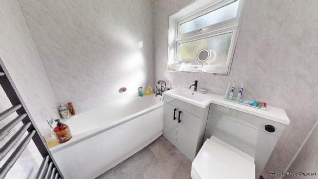 Additional Property Image 3 bedroom Detached Bungalow for sale in Saltash 11