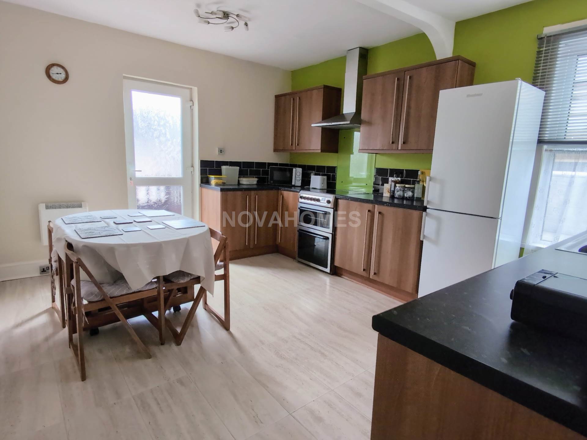 Additional Property Image 2 bedroom Flat for sale in Plymouth 4