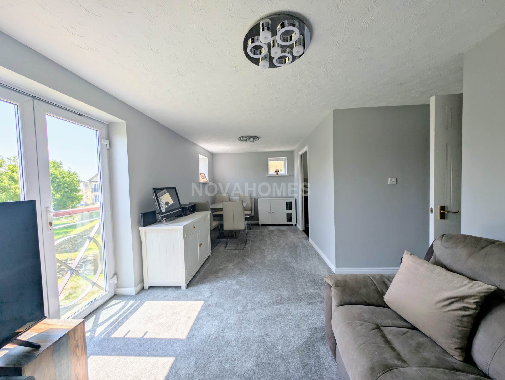 Additional Property Image 2 bedroom Flat for sale in Plymouth 3