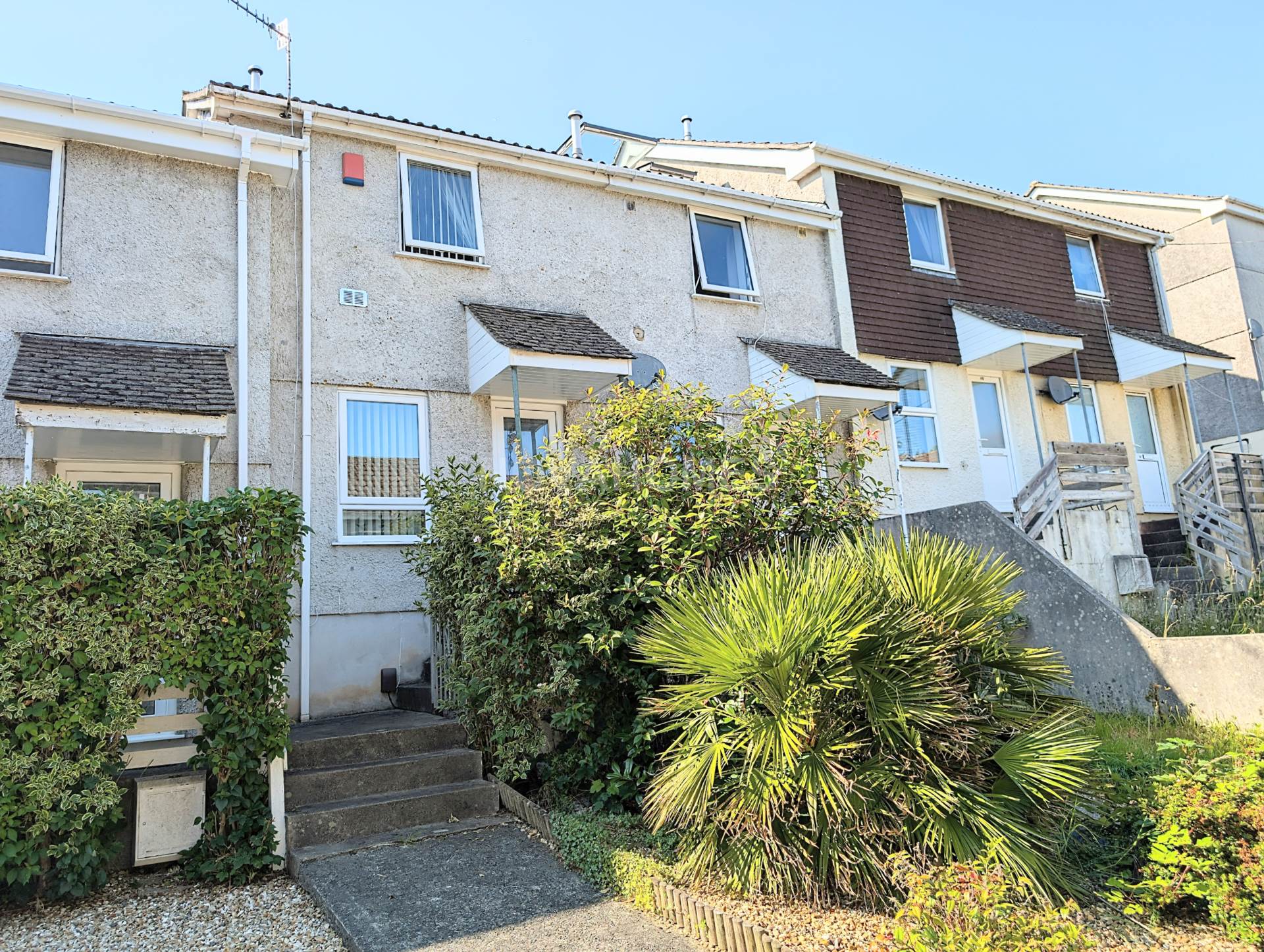 2 bedroom Terraced for sale in Plymouth