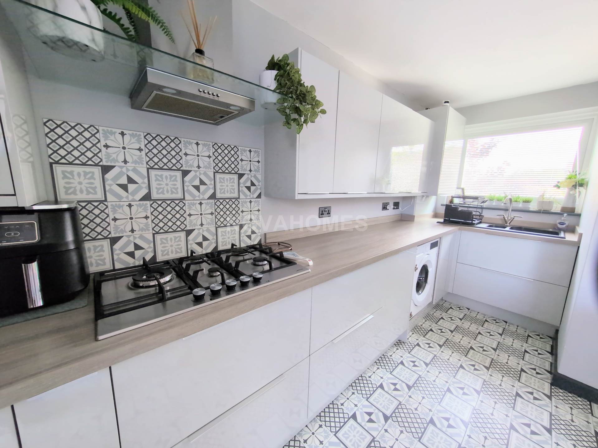 Additional Property Image 2 bedroom End of Terrace for sale in Plymouth 3