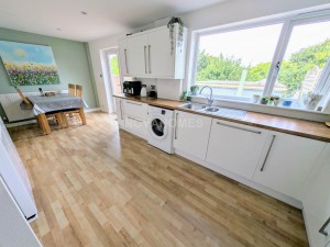 3 bedroom End of Terrace for sale in Plymouth