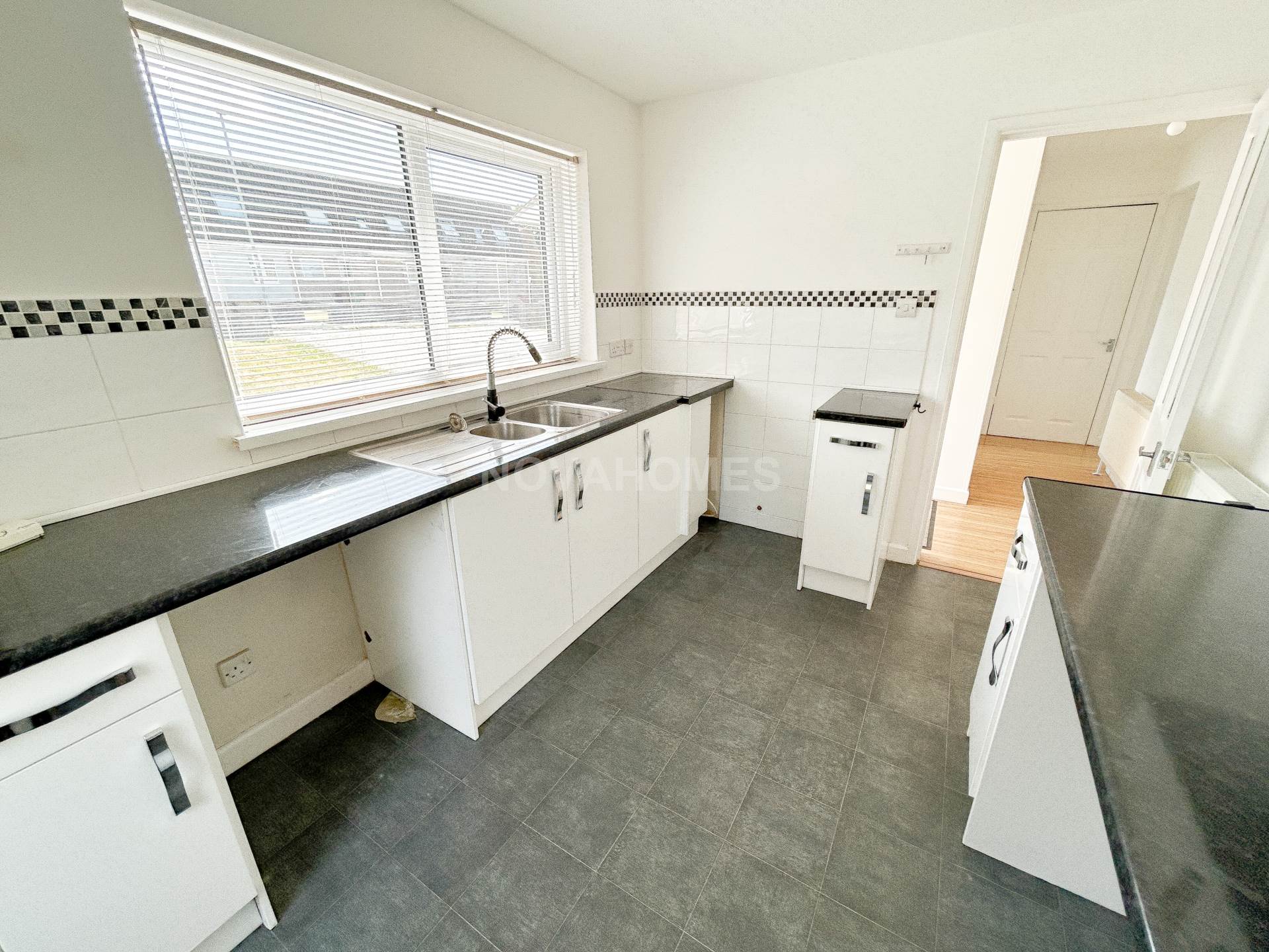 Additional Property Image 2 bedroom Flat to rent in Plymouth 5