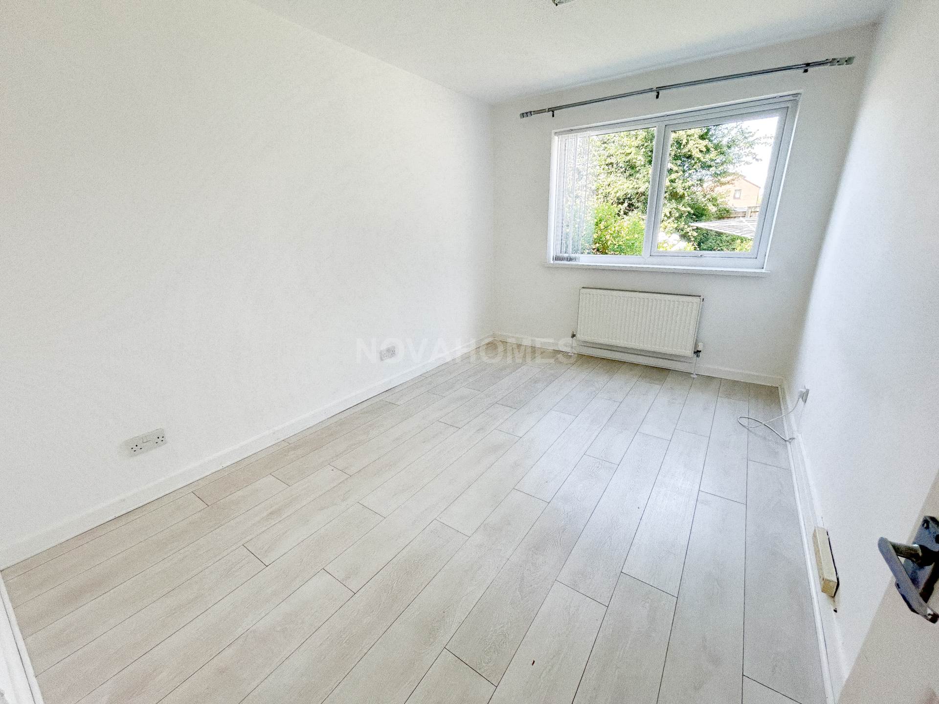 Additional Property Image 2 bedroom Flat to rent in Plymouth 7