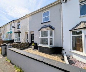 2 bedroom Terraced for sale in Plymouth