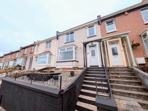 4 bedroom Terraced for sale in Plymouth