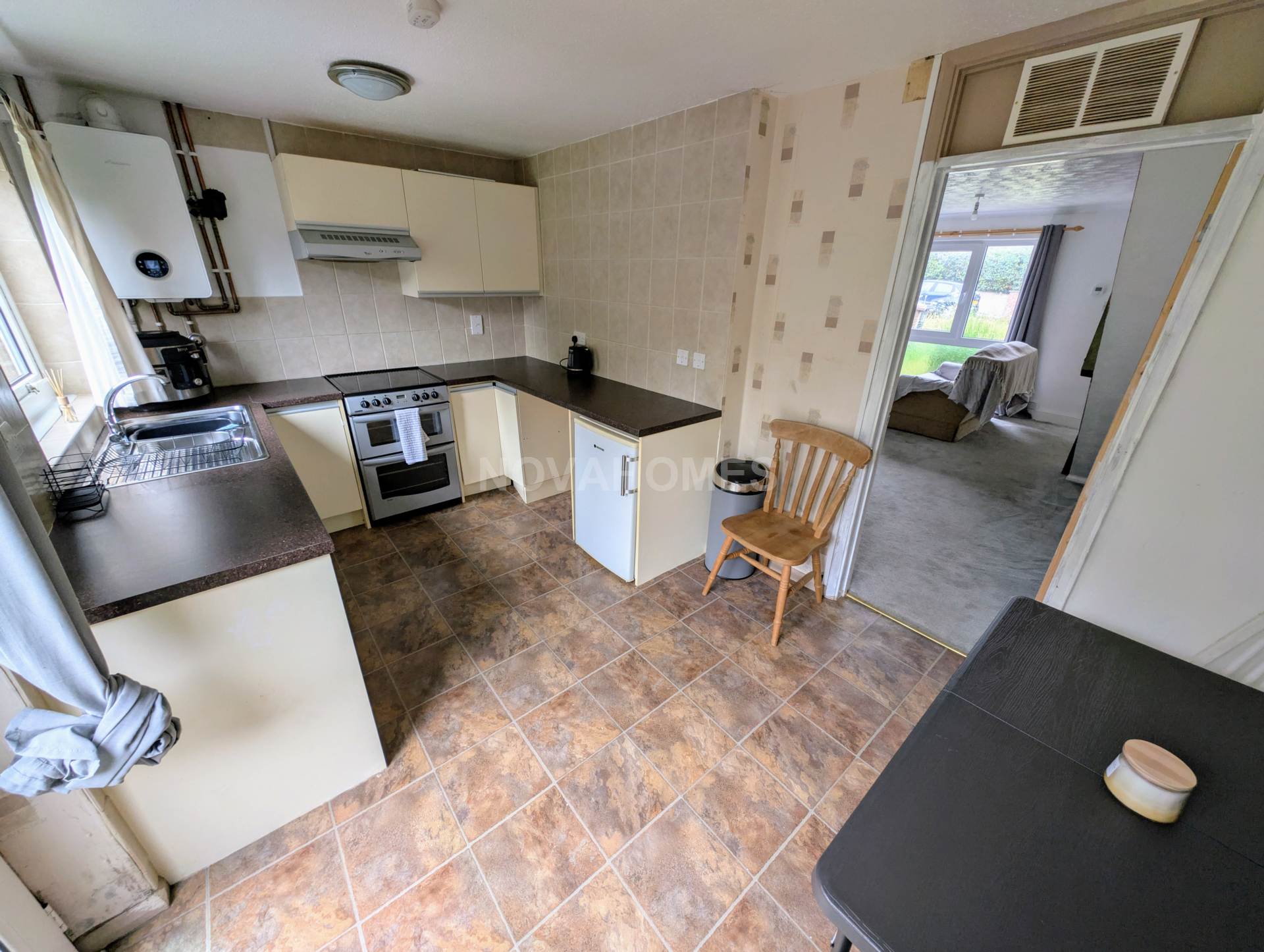 Additional Property Image 3 bedroom Semi Detached for sale in Plymouth 4