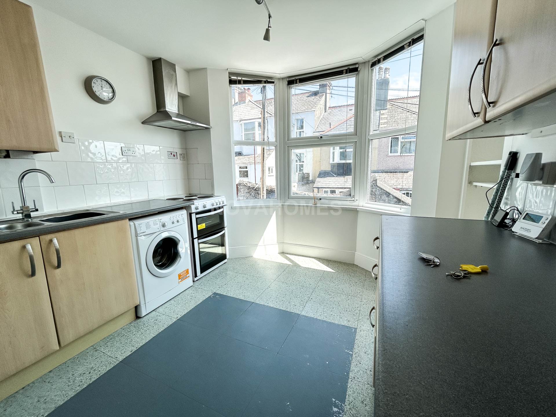 Additional Property Image 1 bedroom Flat for sale in Plymouth 3