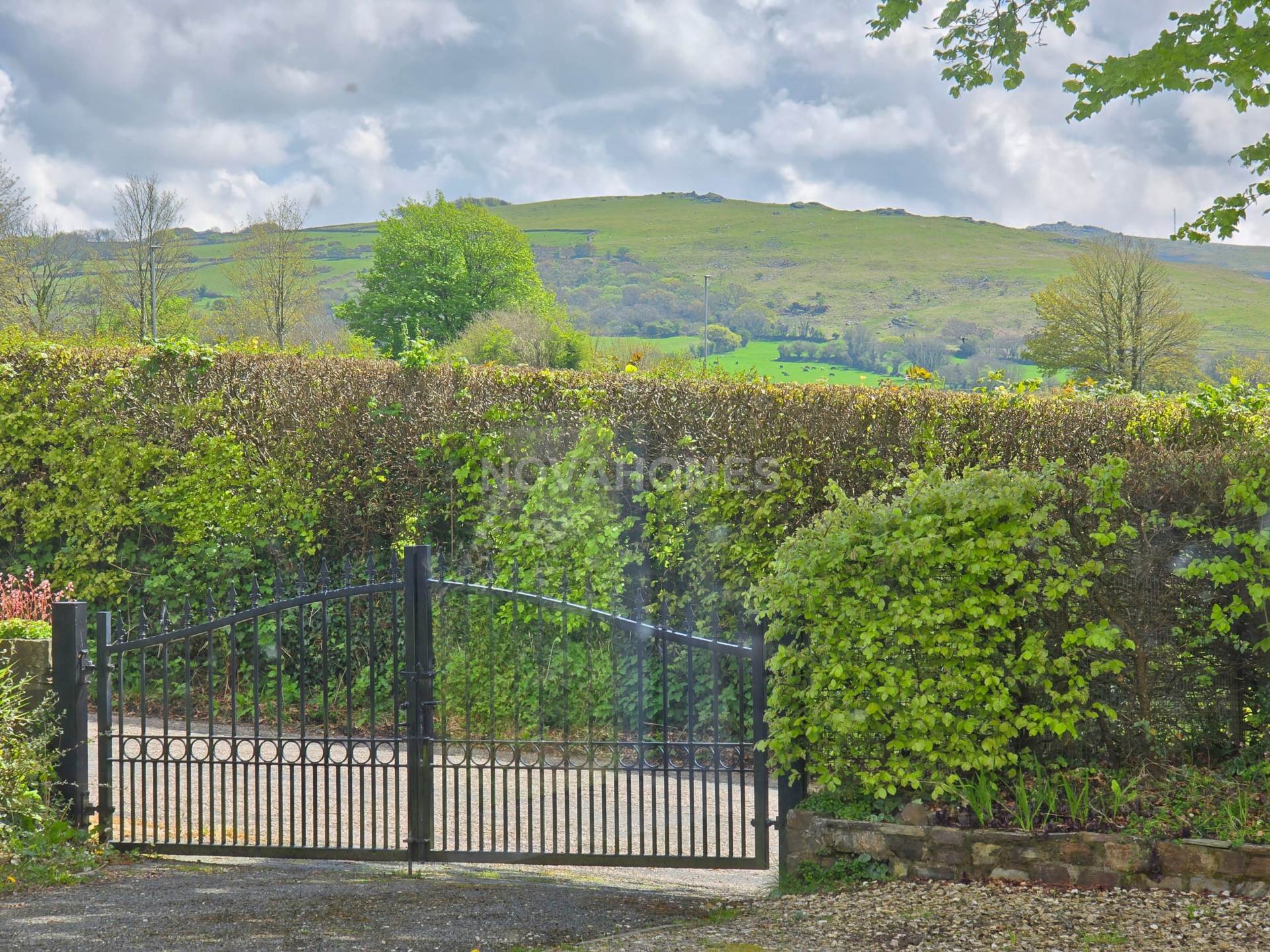 Additional Property Image 3 bedroom Detached Bungalow to rent in Tavistock 32