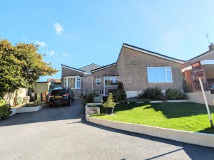 4 bedroom Detached for sale in Plymouth