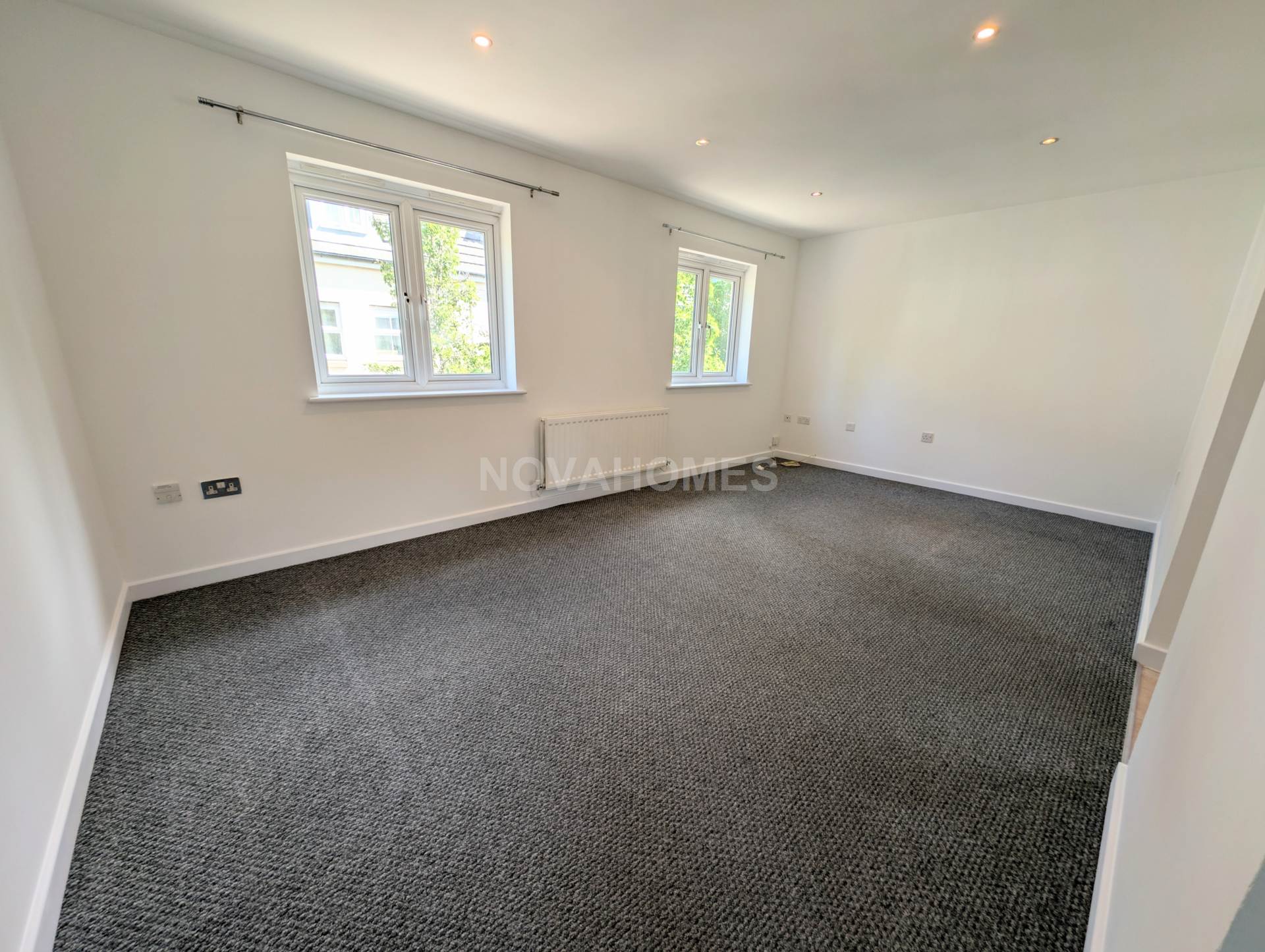 Additional Property Image 2 bedroom Coach House for sale in Plymouth 2