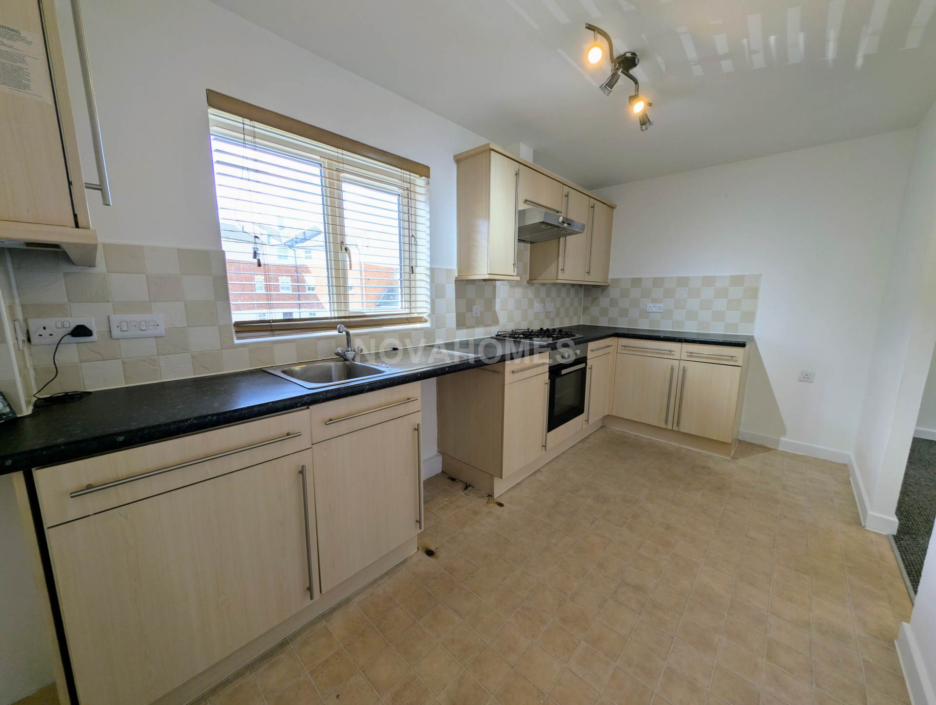 Additional Property Image 2 bedroom Coach House for sale in Plymouth 4