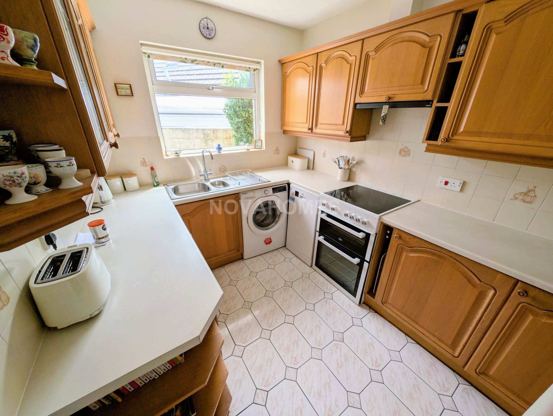 Additional Property Image 2 bedroom Semi Detached Bungalow for sale in Plymouth 5