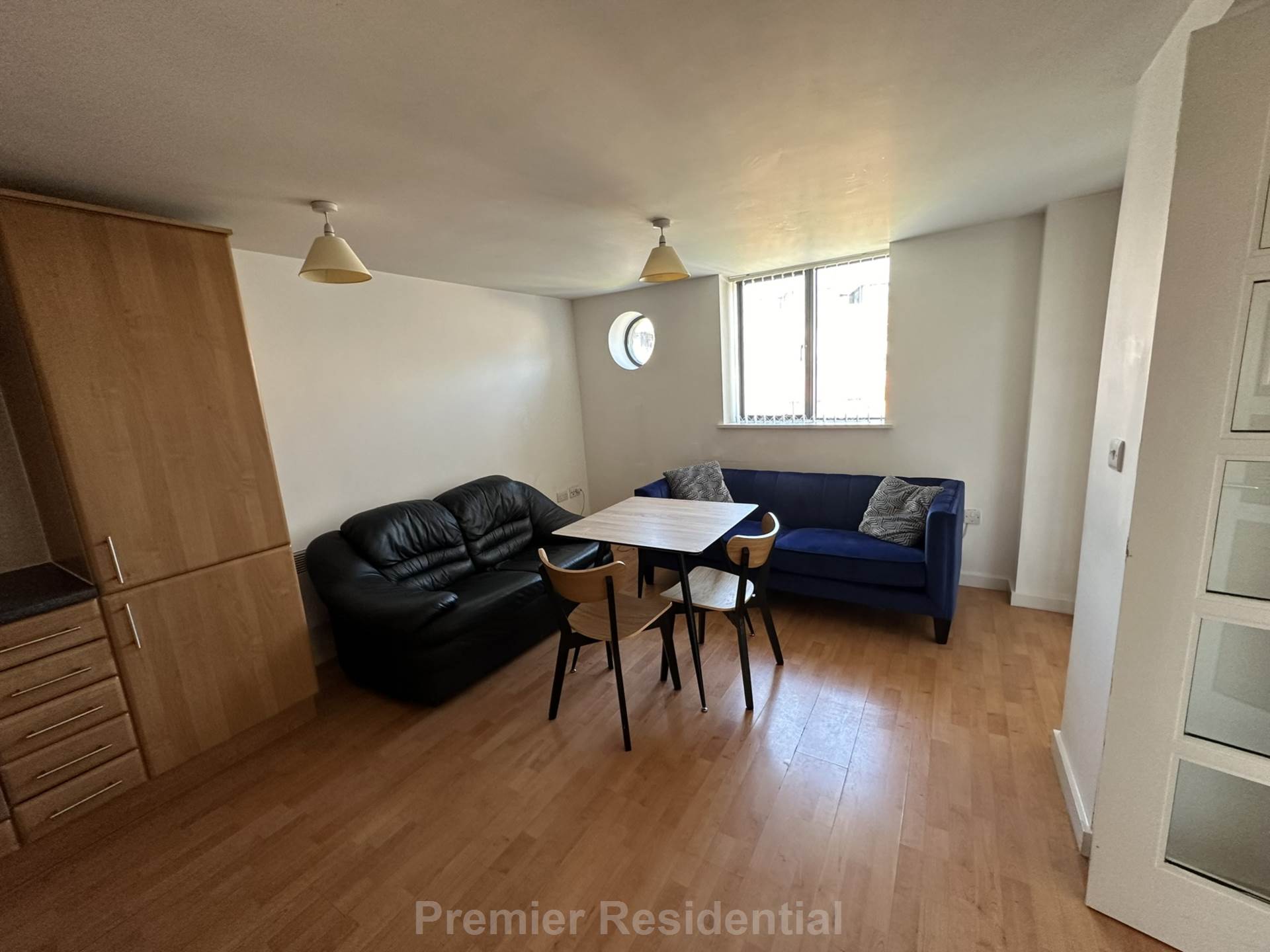 2 bedroom Apartment to rent in Liverpool