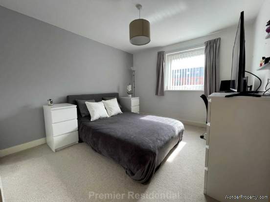 Additional Property Image 2 bedroom Apartment to rent in Salford 5