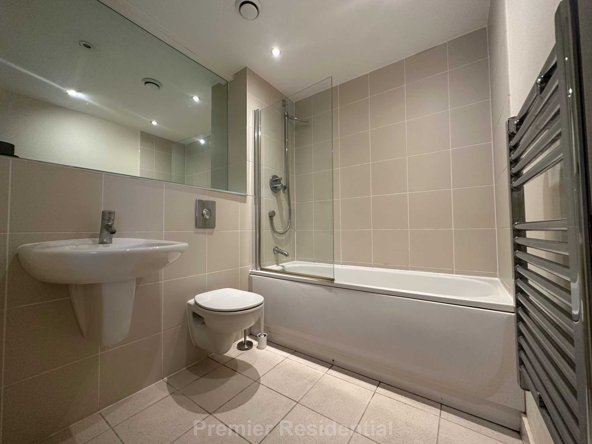 Additional Property Image 2 bedroom Apartment to rent in Manchester 10