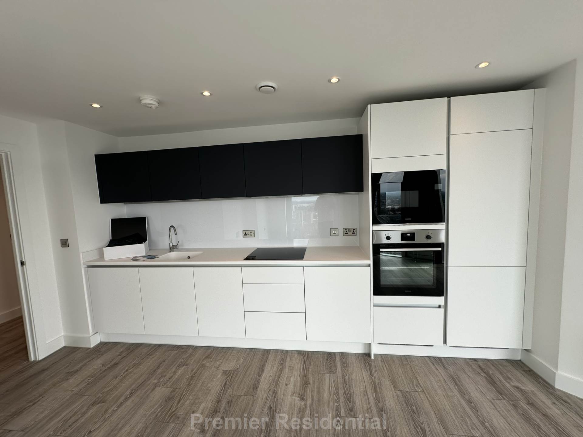 Additional Property Image 2 bedroom Apartment to rent in Manchester 3