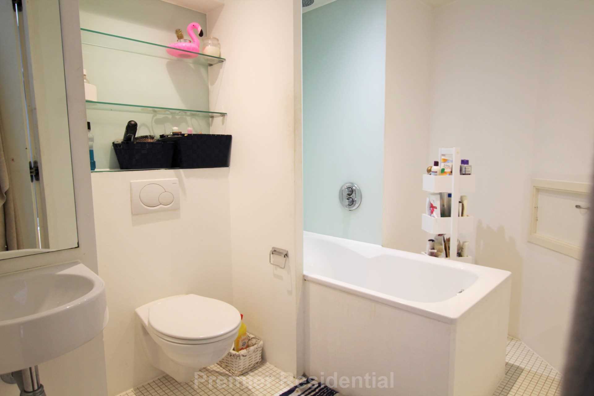 Additional Property Image 1 bedroom Apartment for sale in Manchester 4